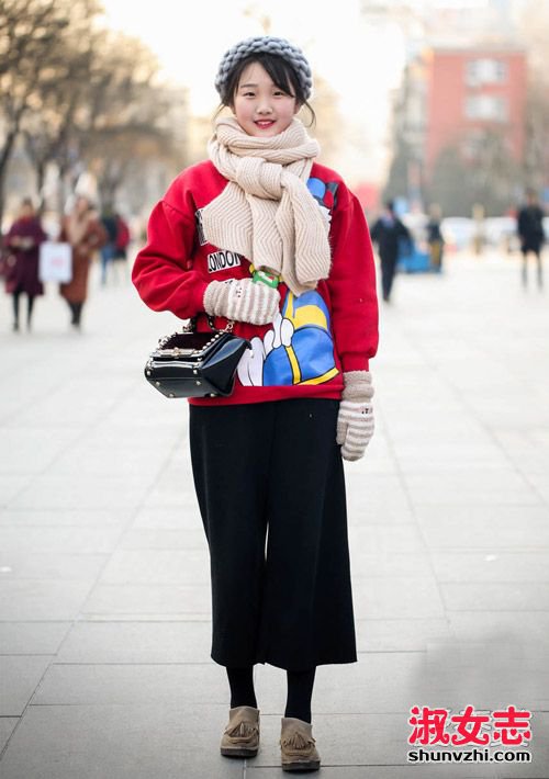 北京美女街拍 时髦百变的冬装搭配 北京冬季街拍
